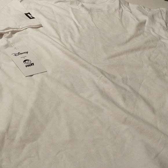 Disney Mickey Mouse Roses T-Shirt Collection By Neff. Youth Large.New With Tags. - Picture 2 of 2